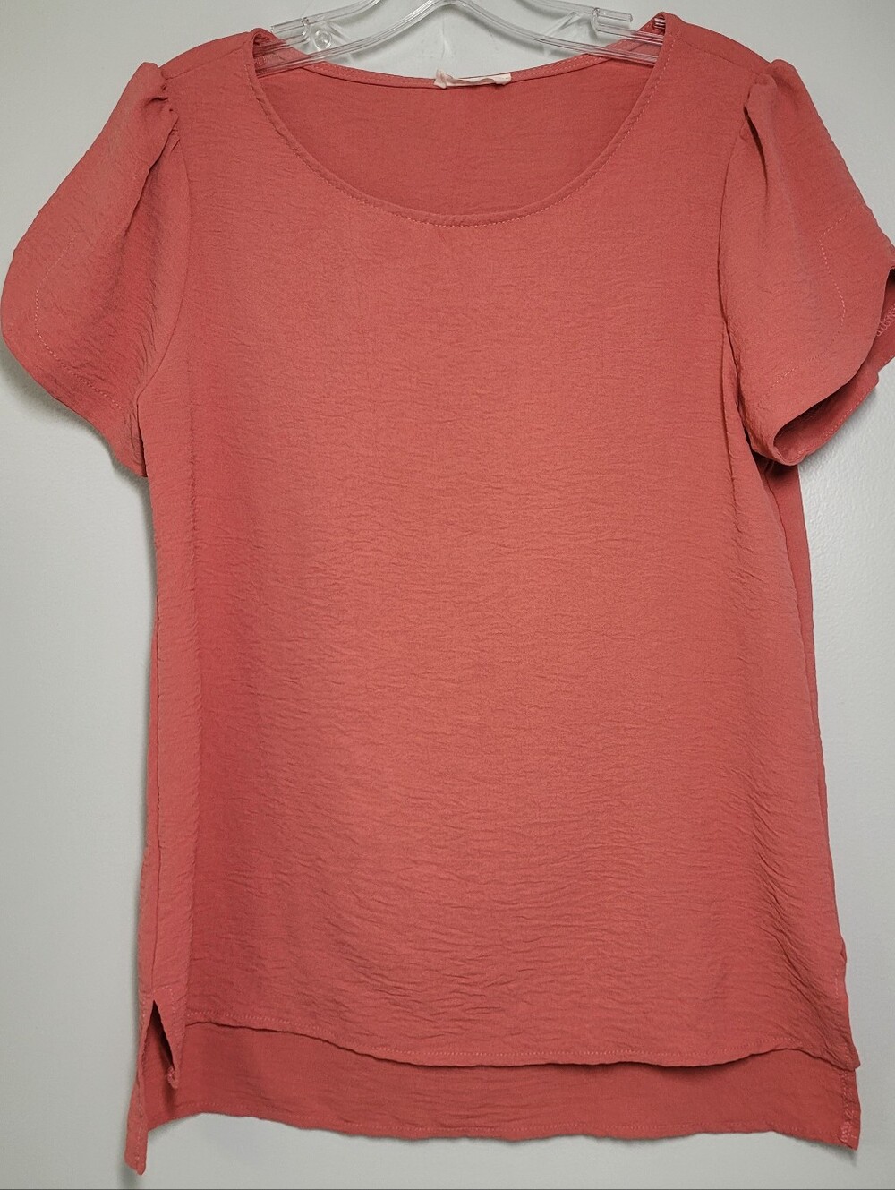 Women's Coral Short-Sleeve Scoop Neck Top